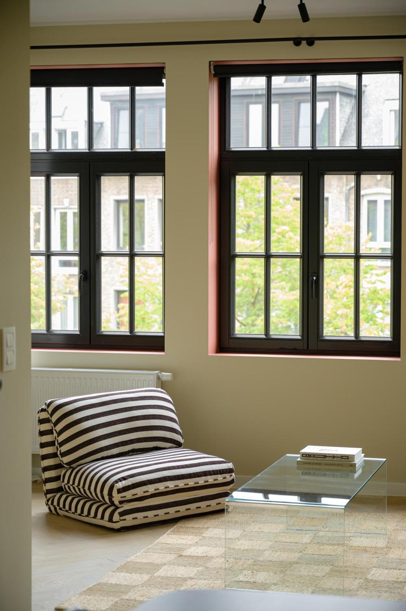 Shway - The Proof Reader Apartment Antwerpen Ngoại thất bức ảnh